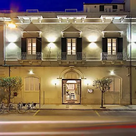 Готель Palazzo Cavalieri 4*