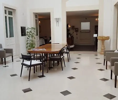 Готель Palazzo Cavalieri Syracuse